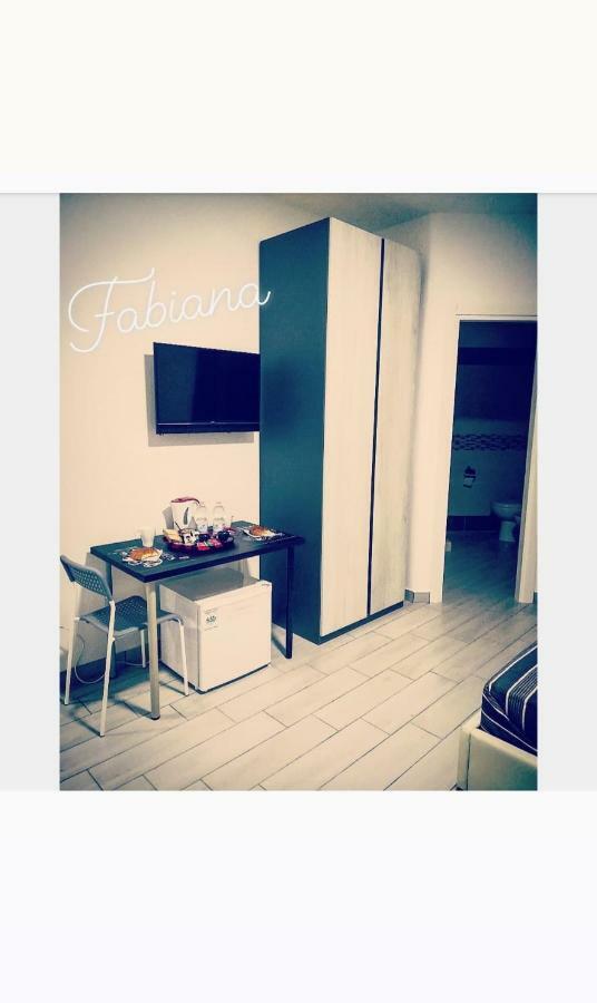 Neapolis Center Bed & Breakfast エクステリア 写真
